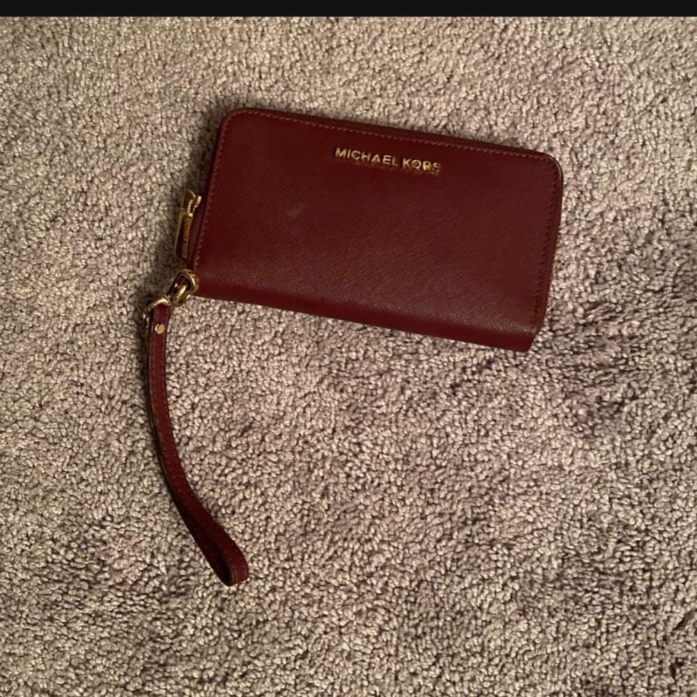 Michael Kors Wristlet